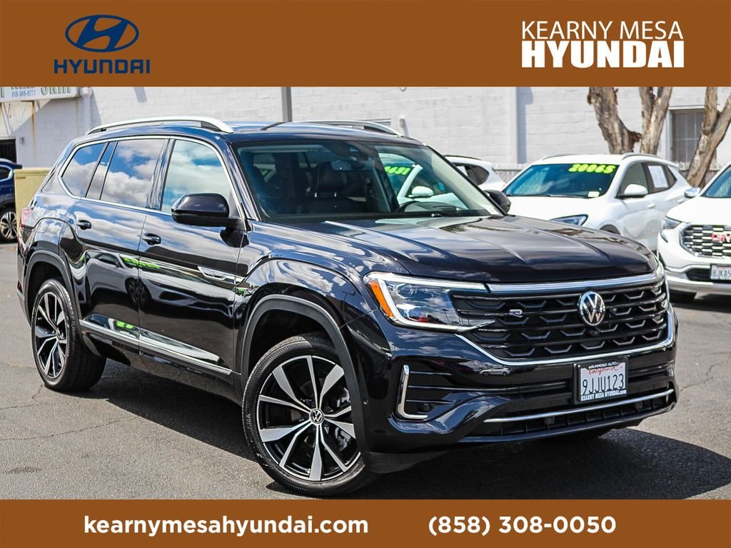 2024 Volkswagen Atlas 2.0T SEL Premium R-Line 4MOTION's photo