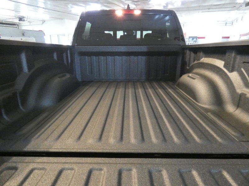 New 2026 Diamond Black Crystal Pearl-Coat Exterior Paint RAM RHO 4x4 Crew Cab 5