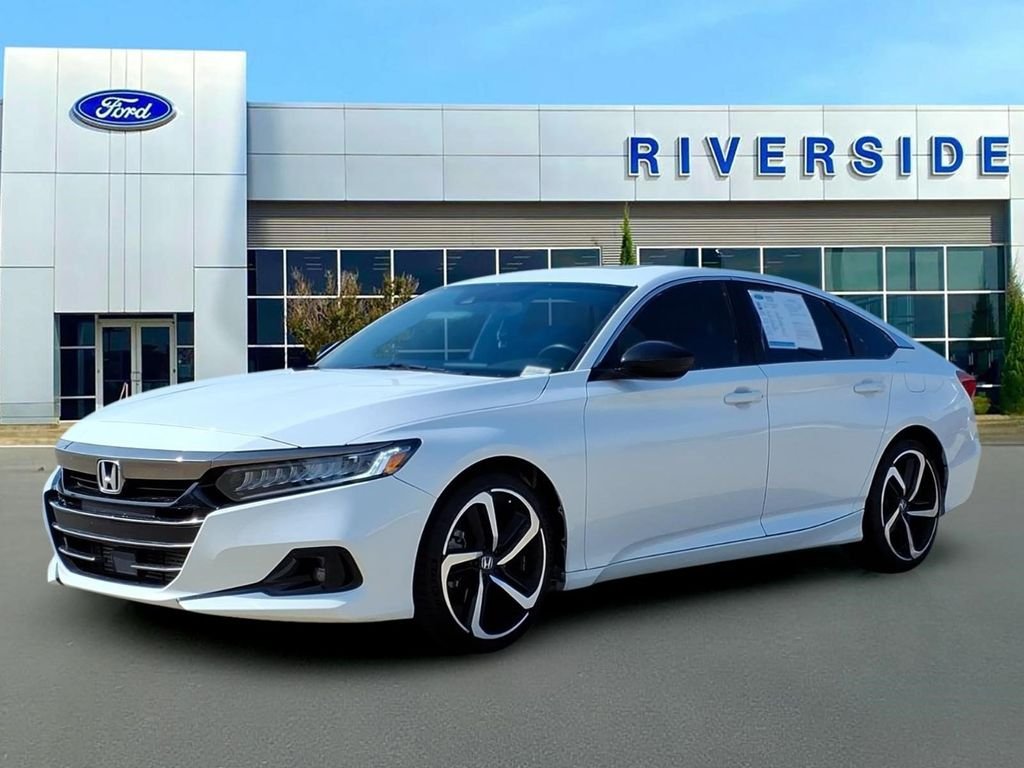 Used 2022 Platinum White Honda Sport 2.0T image 3