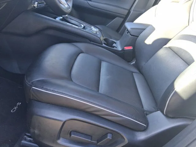 Used 2025 White Mazda 2.5 S Select Package image 3