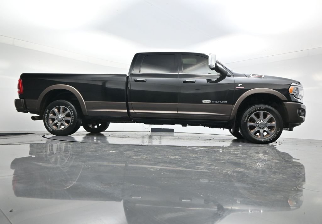 Used 2022 Diamond Black Ram Limited Longhorn image 41