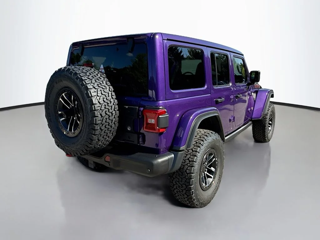 New 2026 Reign Jeep Rubicon X image 4
