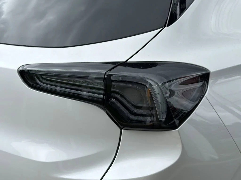 New 2026 White Frost Tricoat Buick Avenir image 9