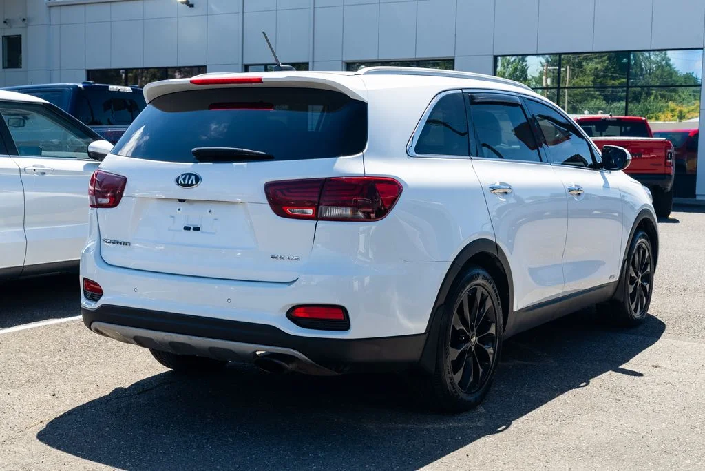 Used 2020 White Kia EX image 6