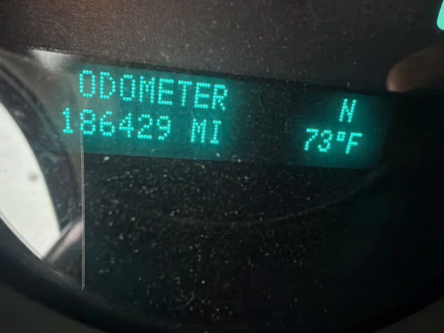 Used 2012 Quicksilver Metallic GMC SLE image 11