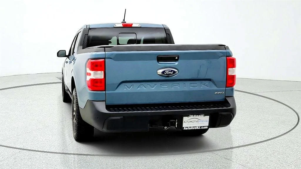 Used 2022 Area 51 Ford LARIAT AWD SuperCrew w/ Luxury Pkg & Co-Pilot360 image 6