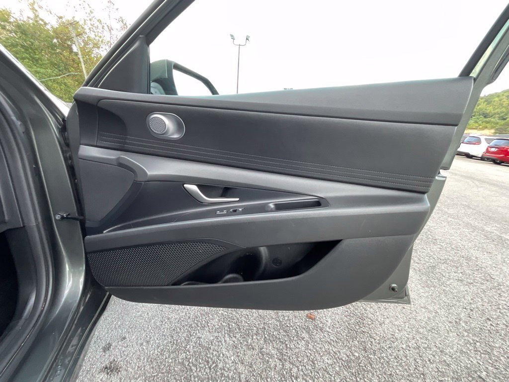 Used 2026 Gray Hyundai SE image 21