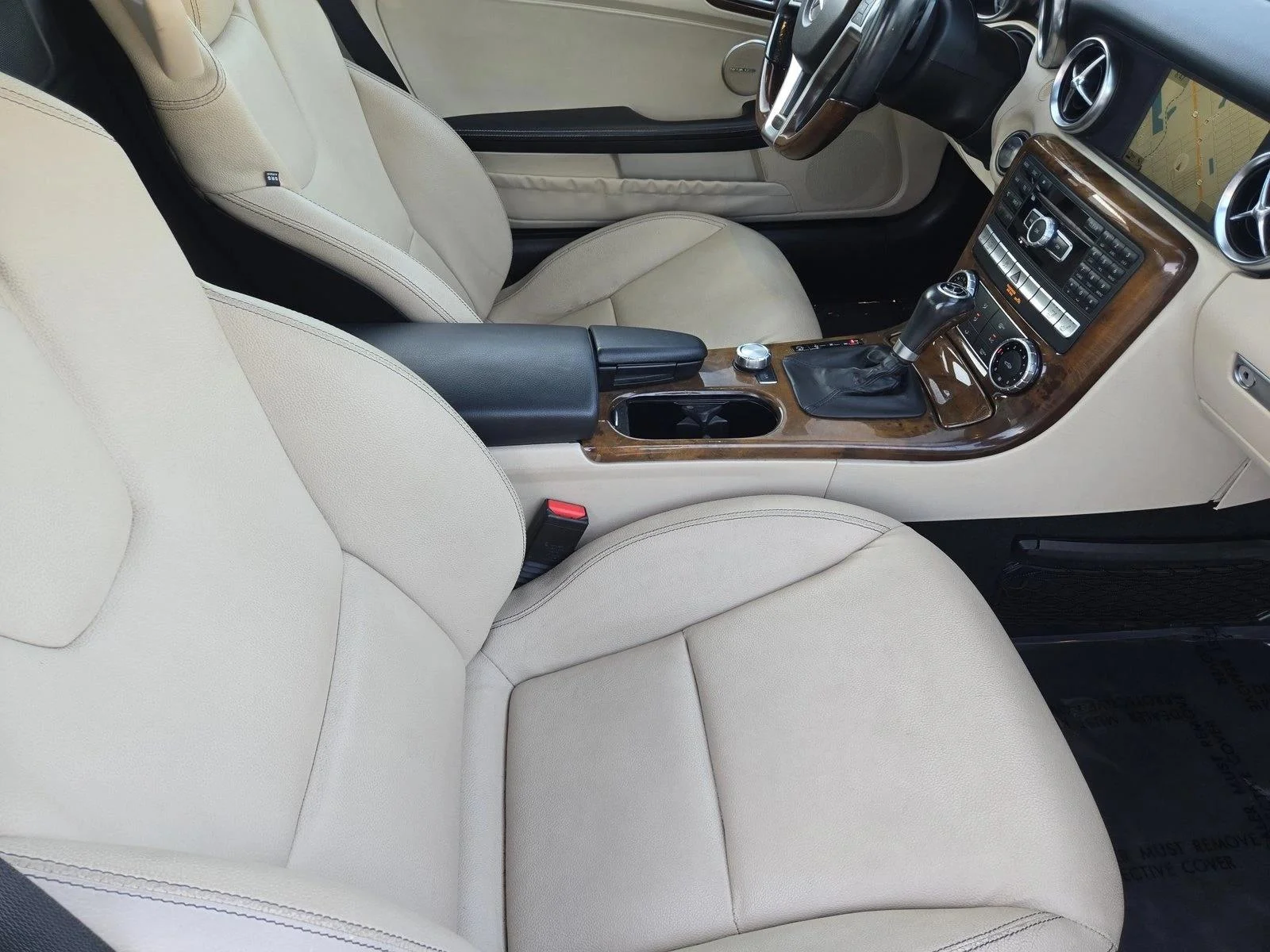 Used 2014 Black Mercedes-Benz SLK 250 image 19