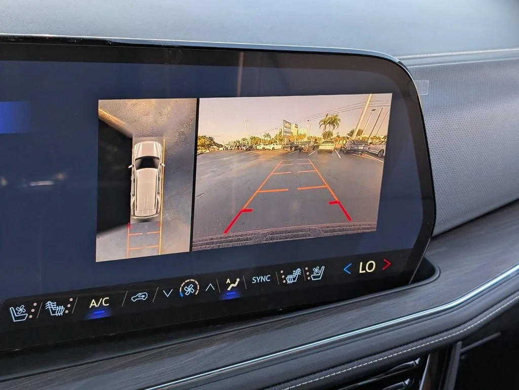 2026 Chevrolet Tahoe Premier - Photo 12