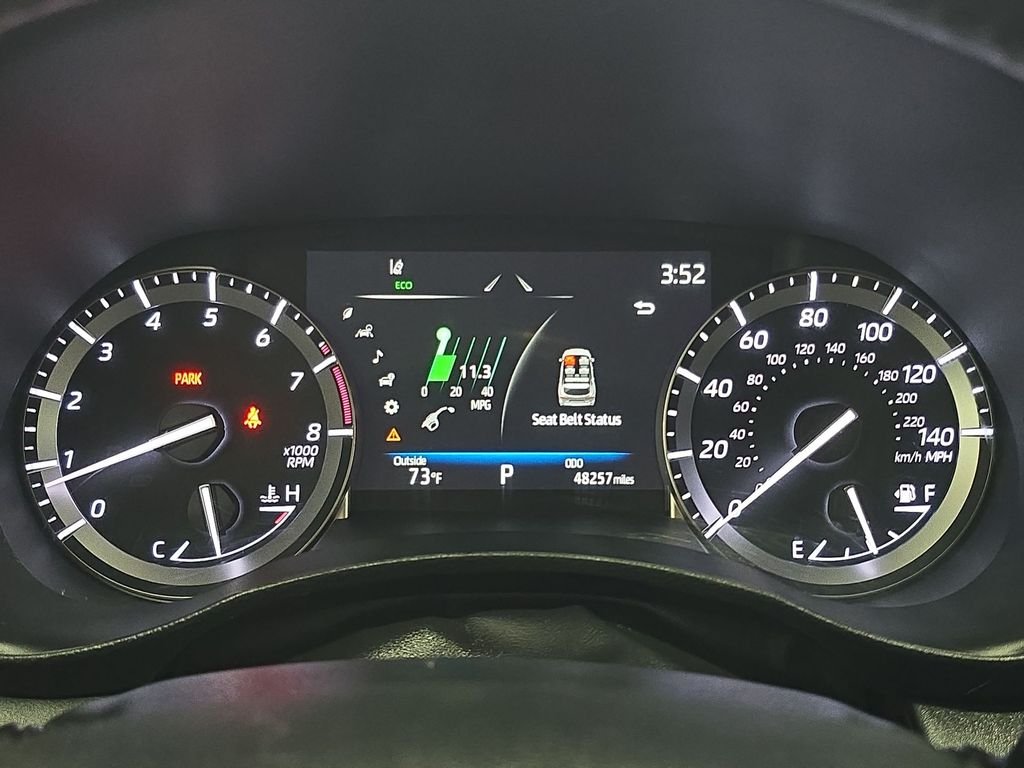 Used 2022 Silver Toyota XLE image 26