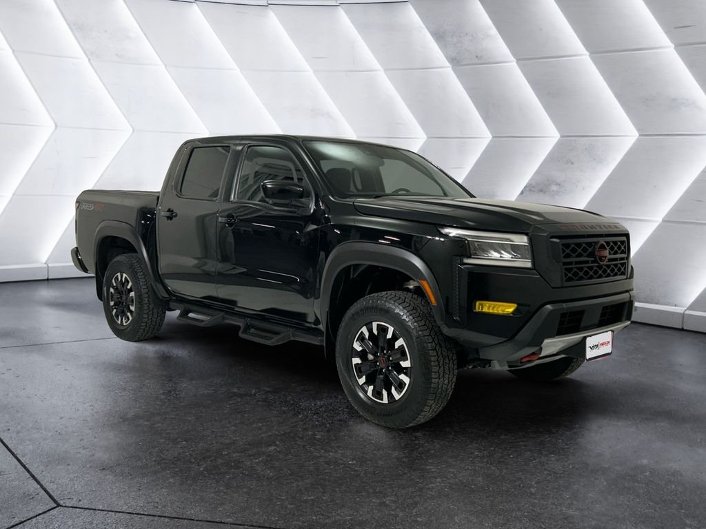 2023 Nissan Frontier PRO-4X Crew Cab 4WD