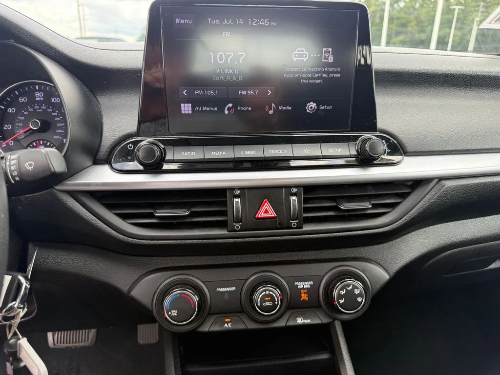 Used 2023 Gray Kia LXS image 10