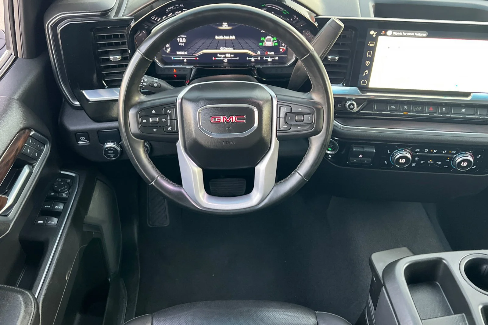 Used 2025 White GMC SLT image 14