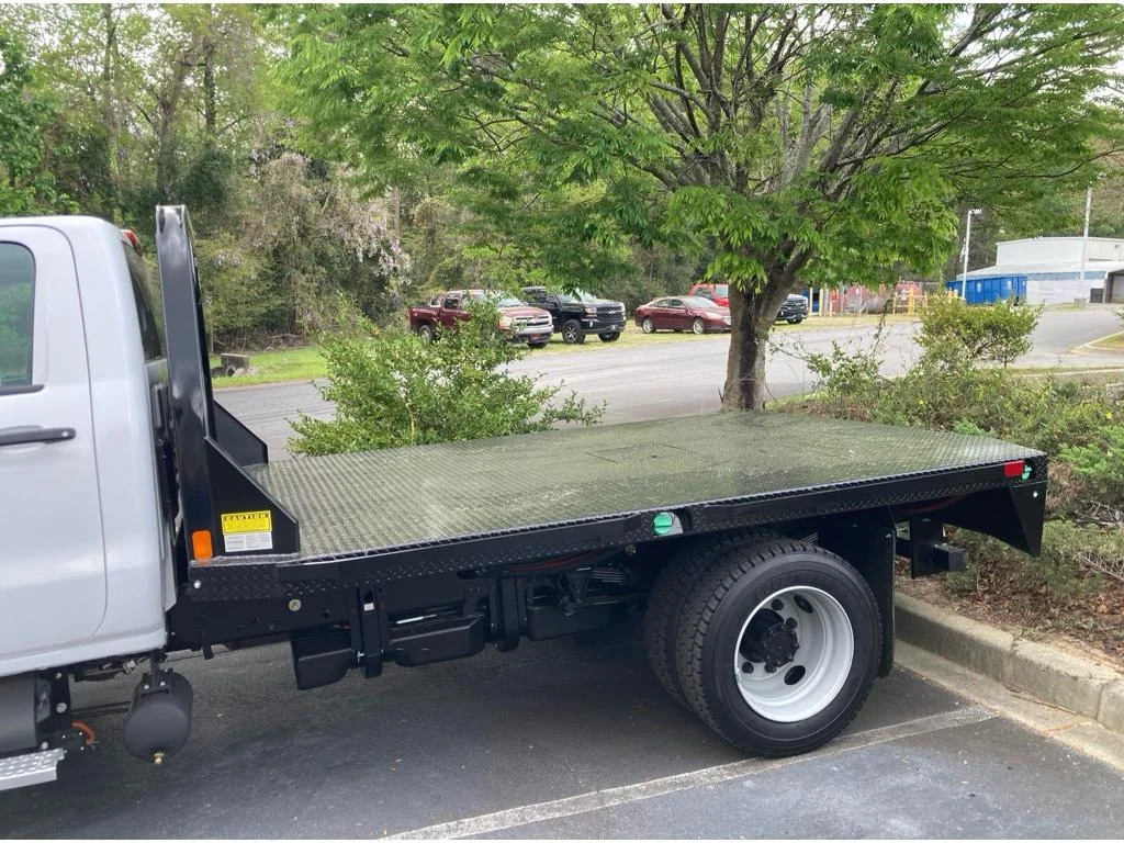 New 2024 Summit White Chevrolet Work Truck image 4