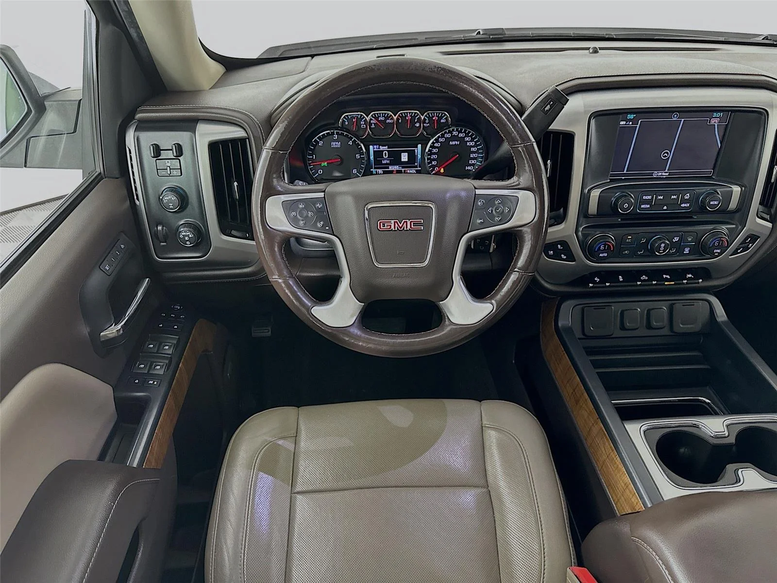 Used 2018 GMC Sierra 1500 SLT with VIN 3GTU2NEJ6JG368626 for sale in Winona, Minnesota