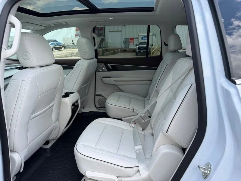 2026 Buick Enclave Avenir - Photo 9