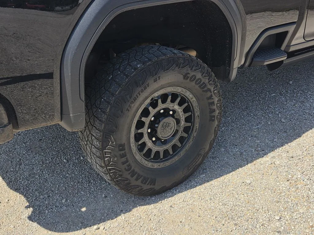 Used 2024 Black GMC AT4X image 13