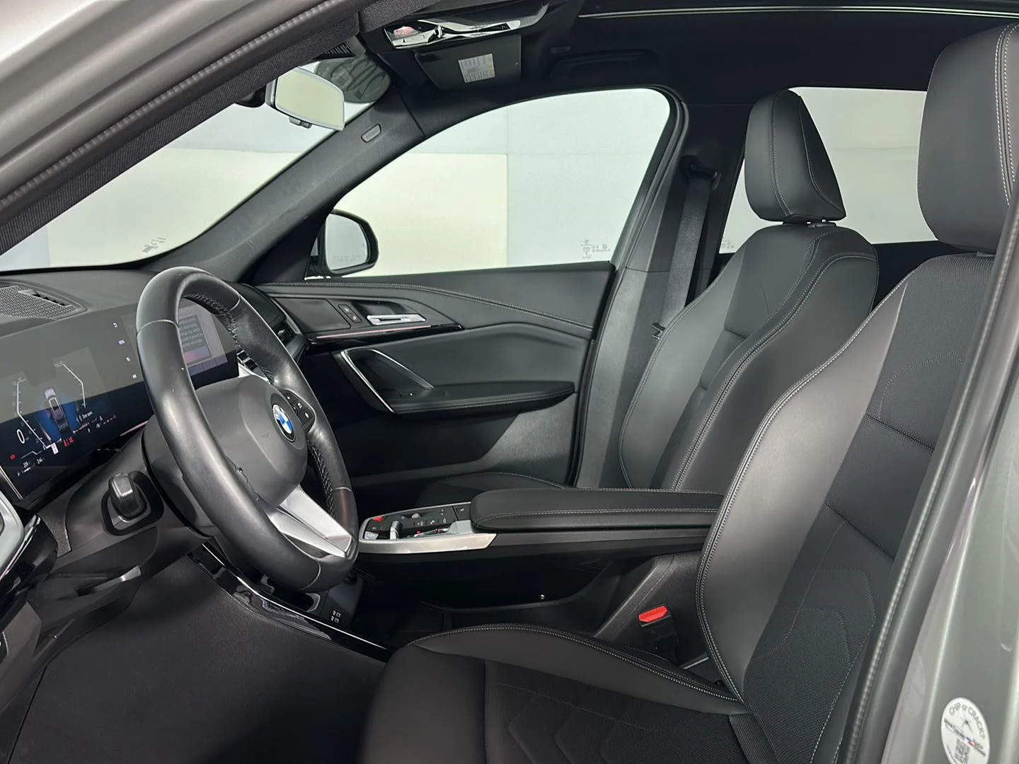Used 2024 Space Silver Metallic BMW xDrive28i image 7