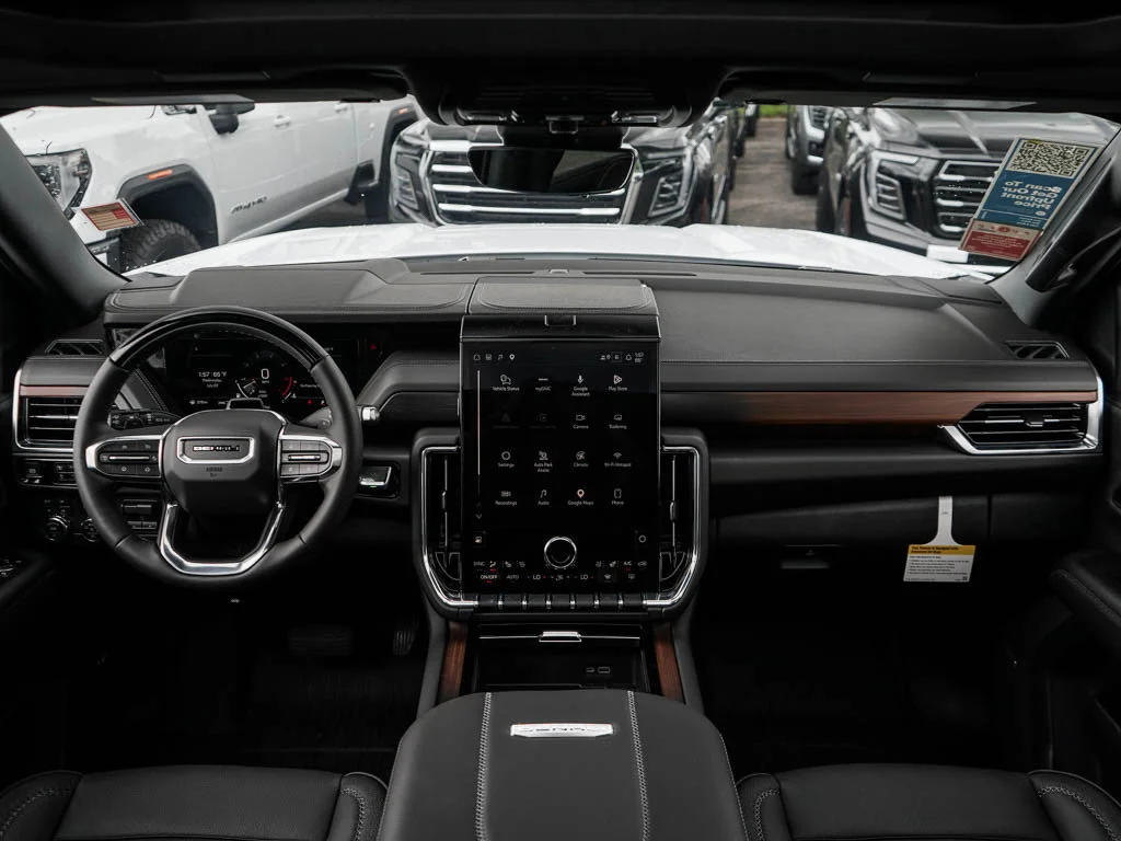 2026 GMC Yukon XL Denali - Photo 15
