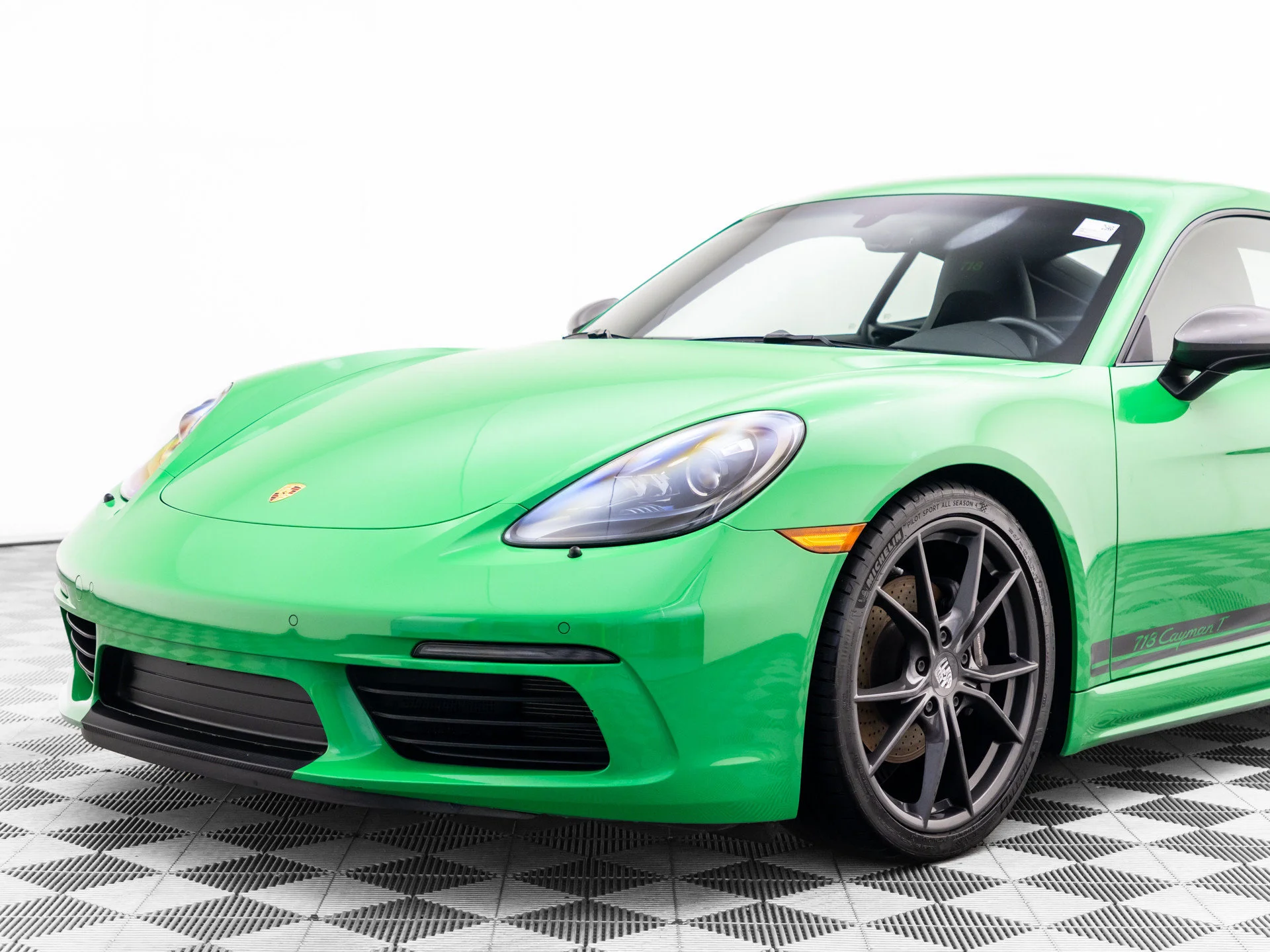 Certified Used 2021 Green Porsche T image 32
