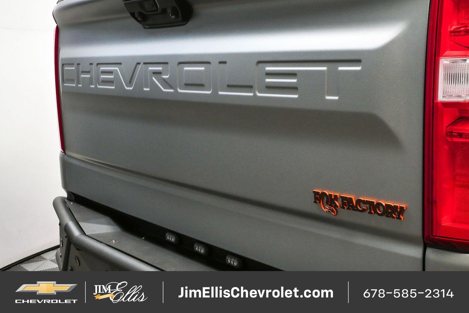 2025 Chevrolet Silverado 1500 RST - Photo 35
