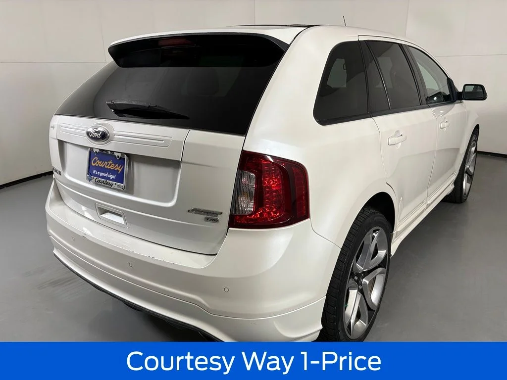 Used 2014 White Ford Sport image 11