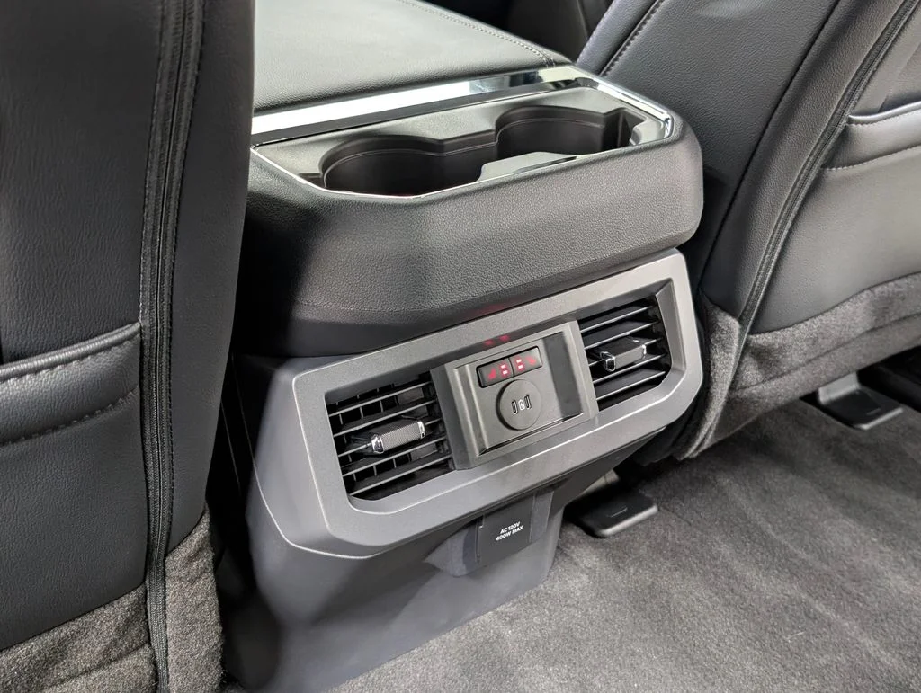 New 2026 Agate Black Metallic Ford F-250® Lariat® image 22