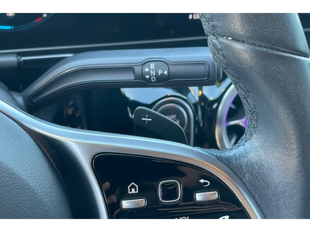 Used 2021 Polar White Mercedes-Benz 250 image 39