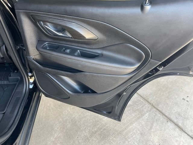 Used 2022 Black GMC SLE image 22