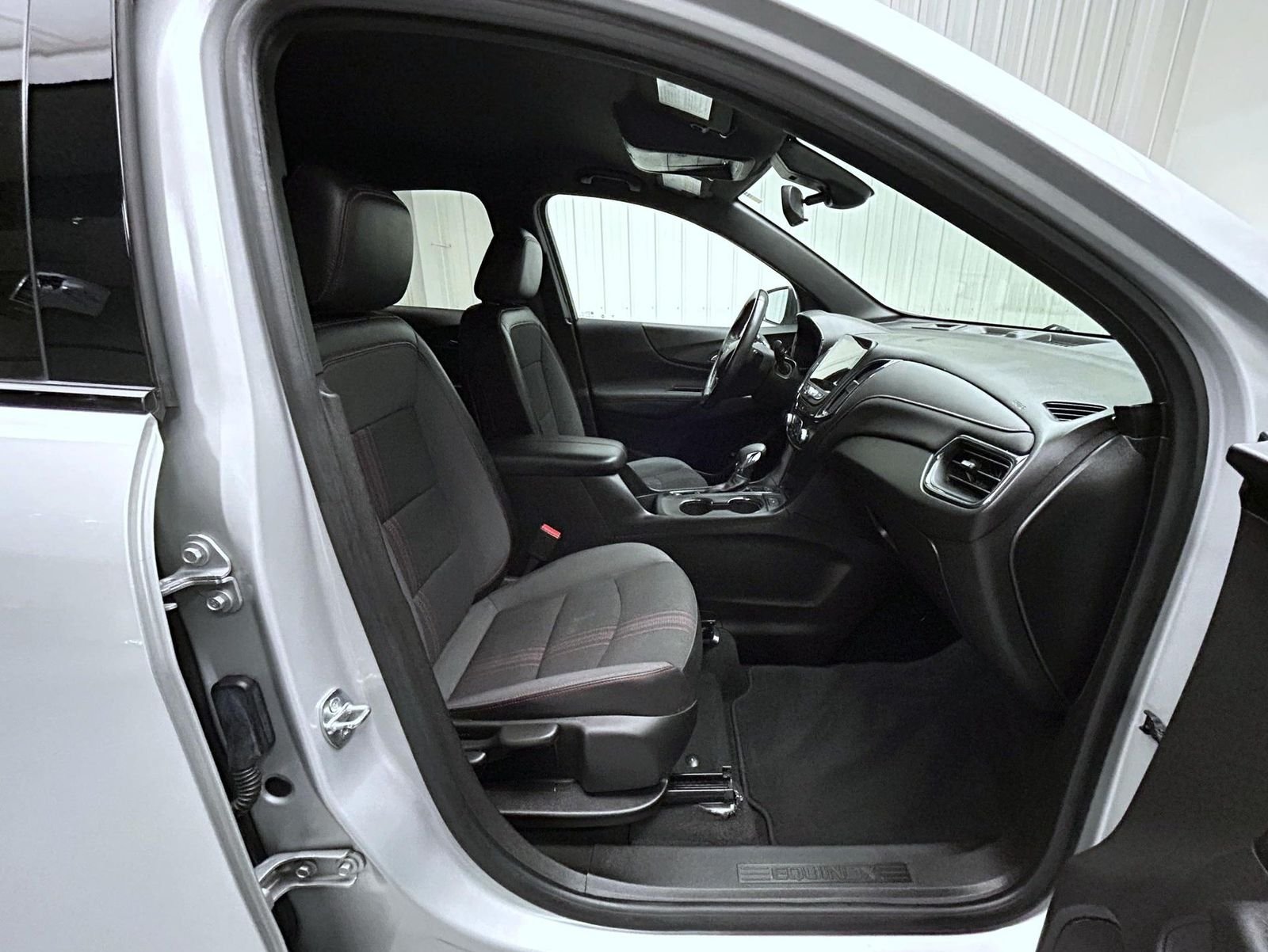 Used 2022 Silver Chevrolet RS image 15