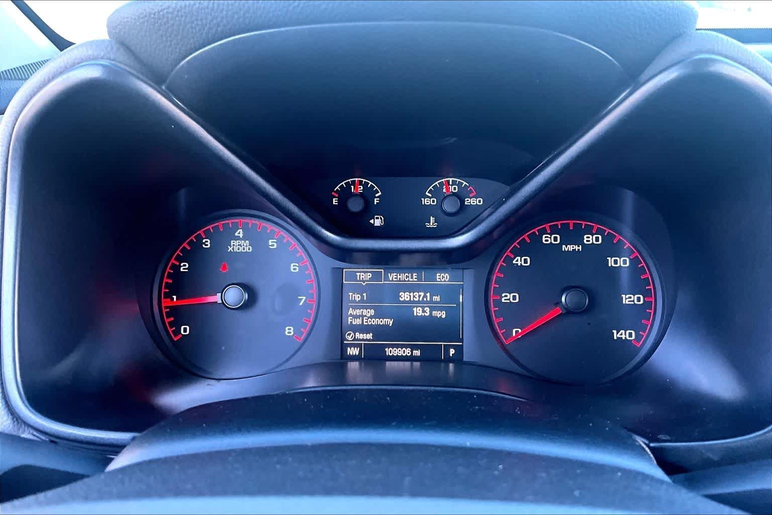 Used 2016 Copper Red Metallic GMC 2WD image 26