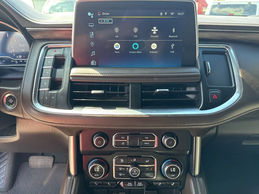 Used 2023 Red Chevrolet Z71 image 47