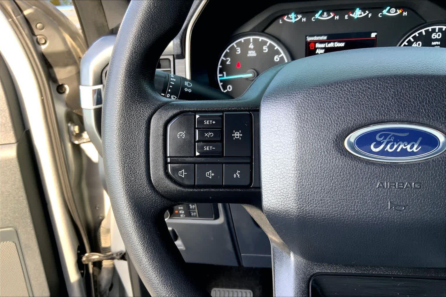 Used 2022 Iconic Silver Metallic Ford XL image 20