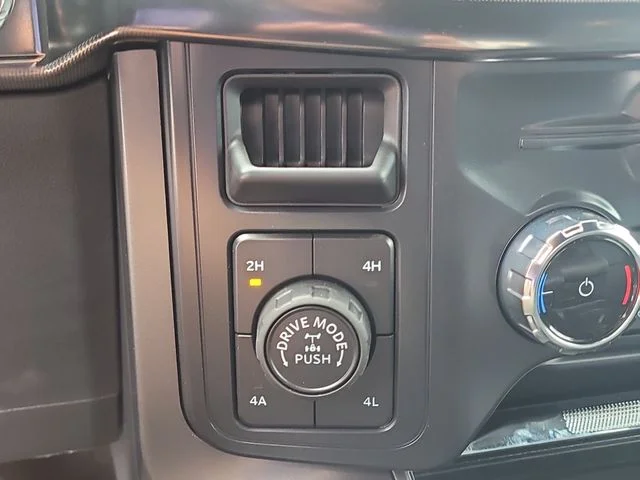 New 2026 Silver Metallic Ford Lariat image 29