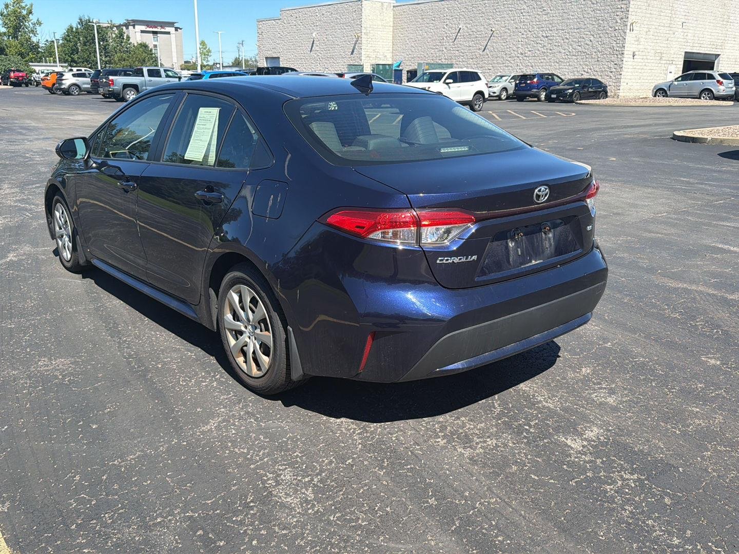 Used 2021 Blueprint Toyota LE image 8