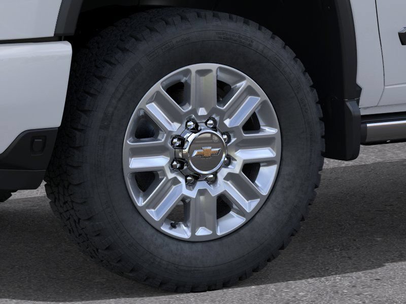 New 2026 Polar White Tricoat Chevrolet High Country image 10