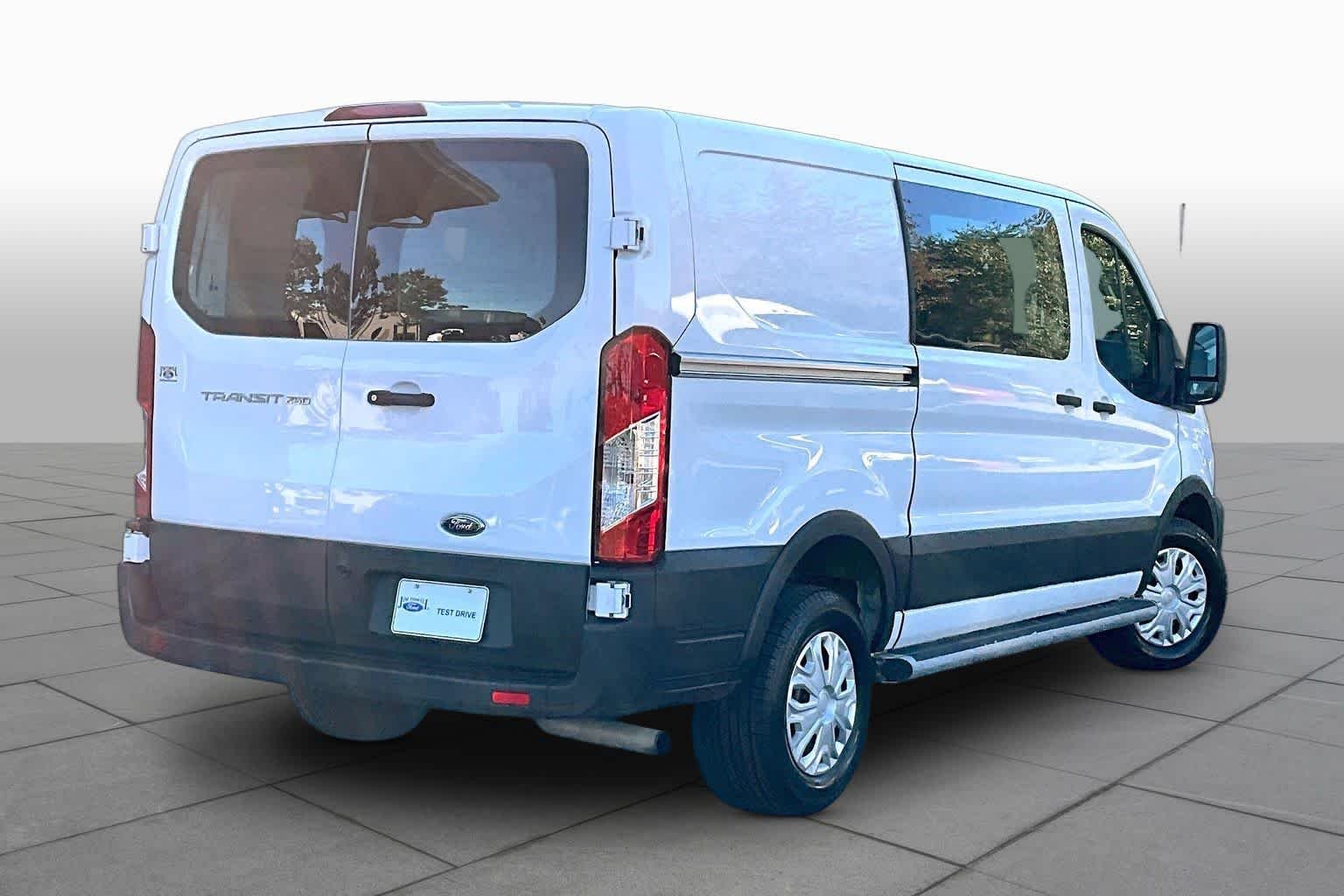 Used 2023 Oxford White Ford  image 13
