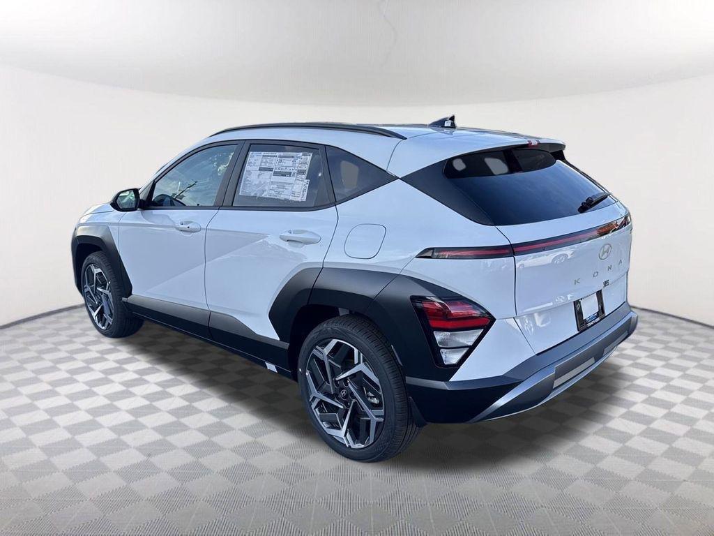New 2026 White Hyundai SEL Premium FWD image 7