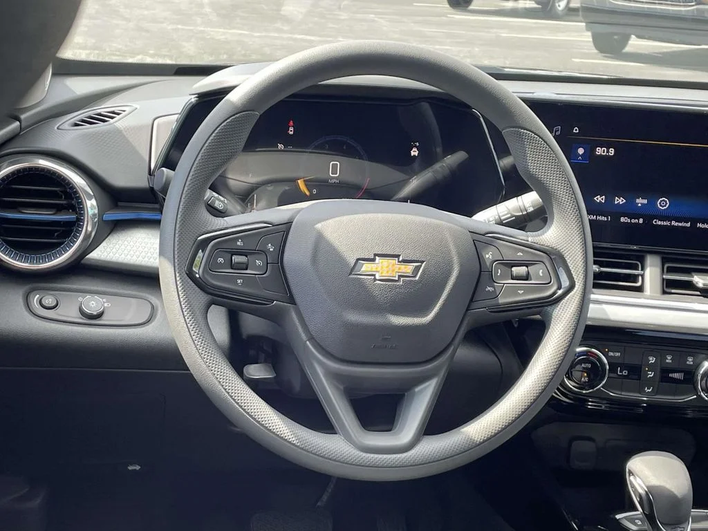 New 2026 Mosaic Black Metallic Chevrolet LT image 16