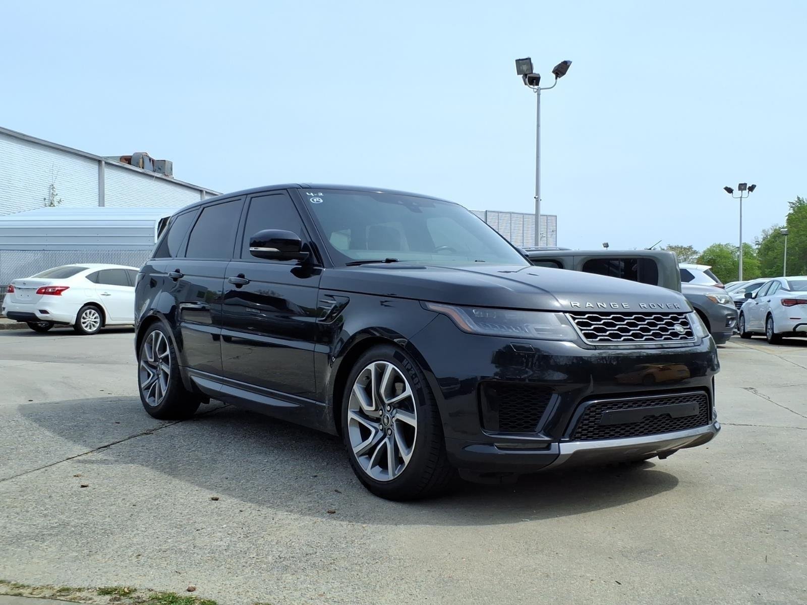 Used 2022 Santorini Black Metallic Land Rover HSE Silver Edition image 5