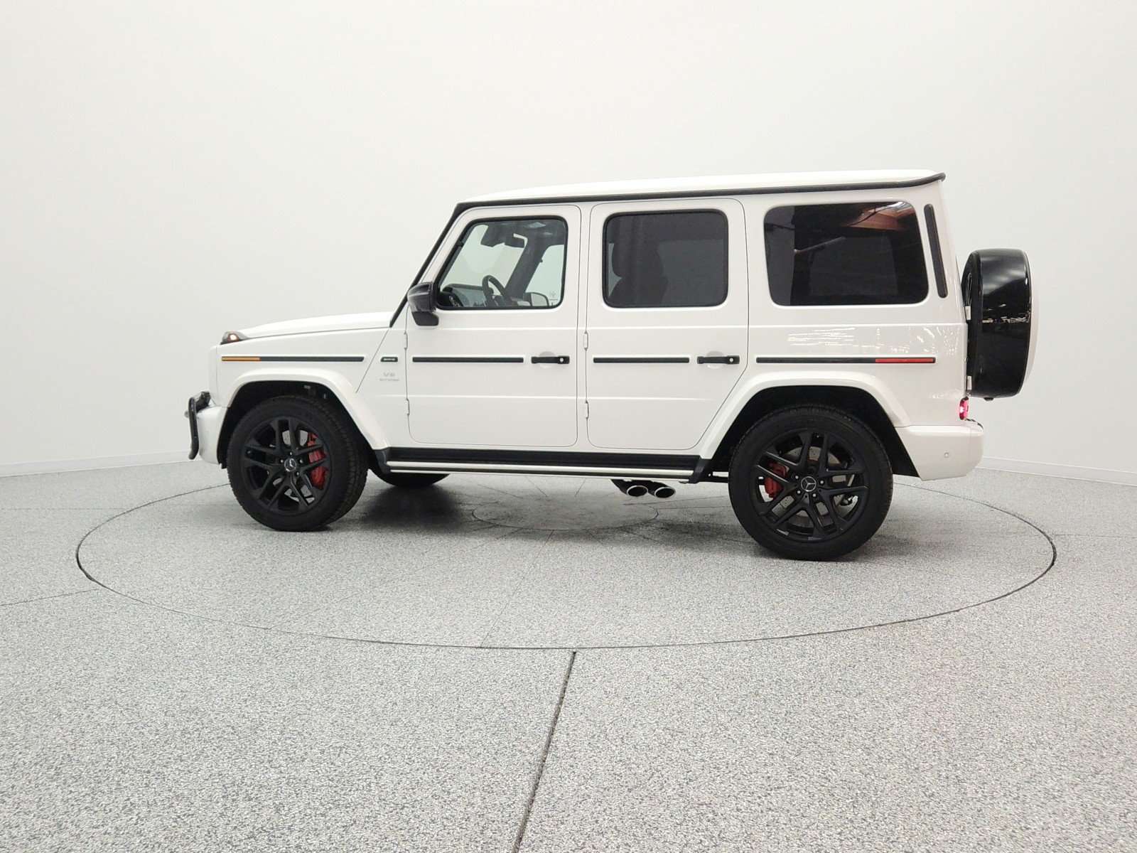 Certified Used 2024 Polar White Mercedes-Benz AMG® G 63 4MATIC SUV image 8