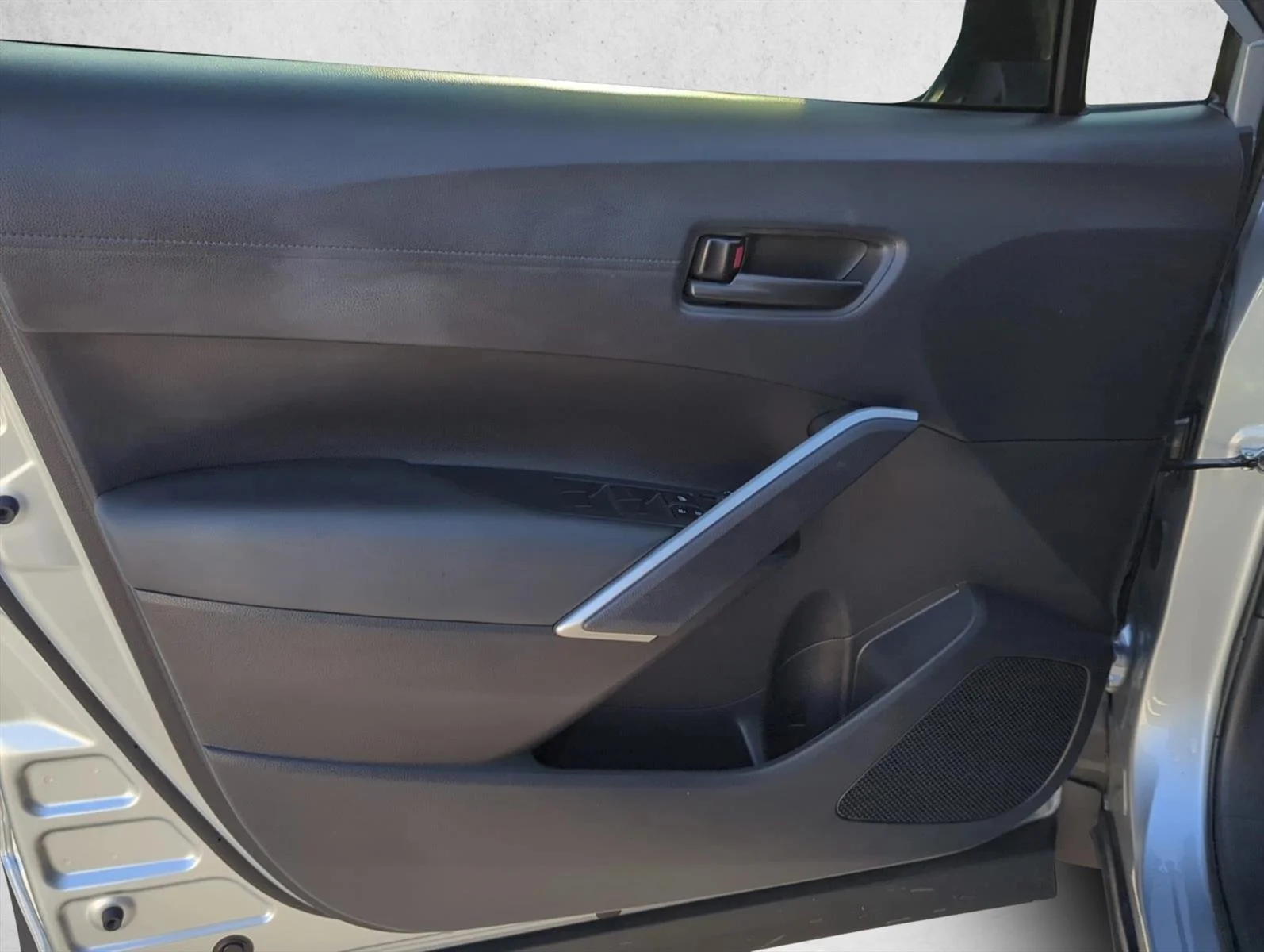 Used 2025 Sonic Silver Toyota LE image 7