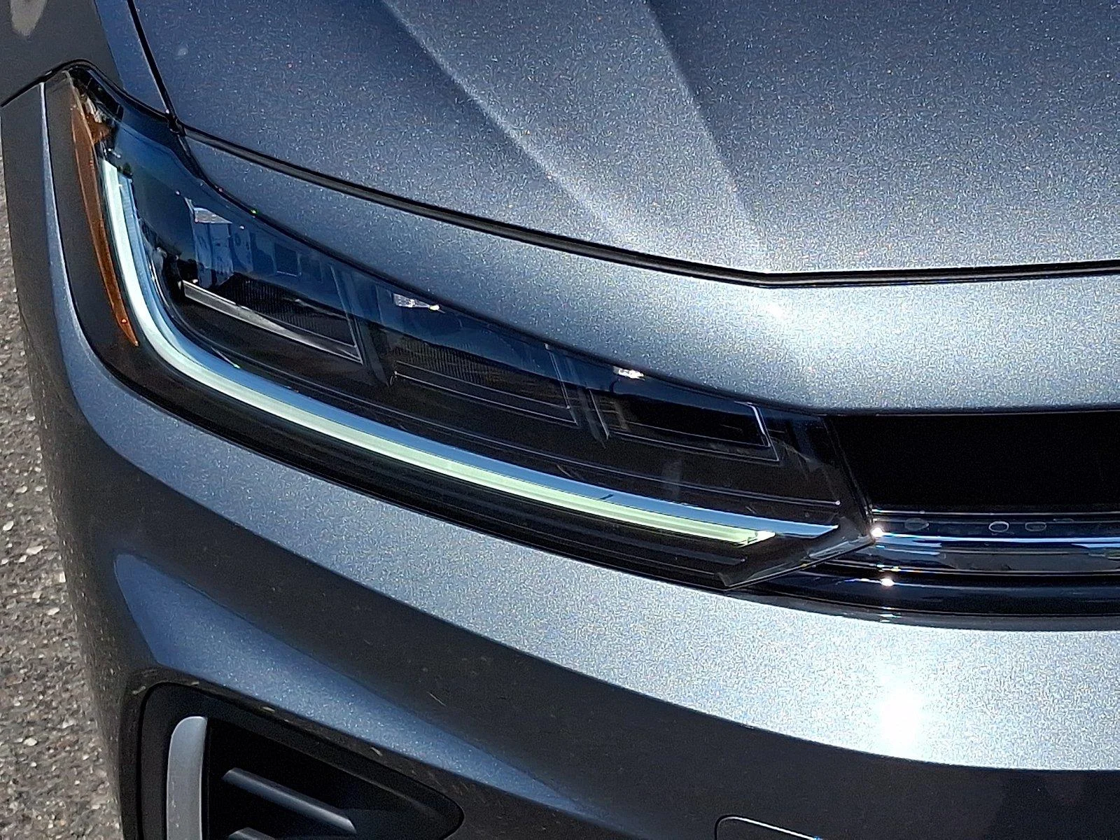 New 2026 Platinum Gray Metallic Volkswagen SE image 8