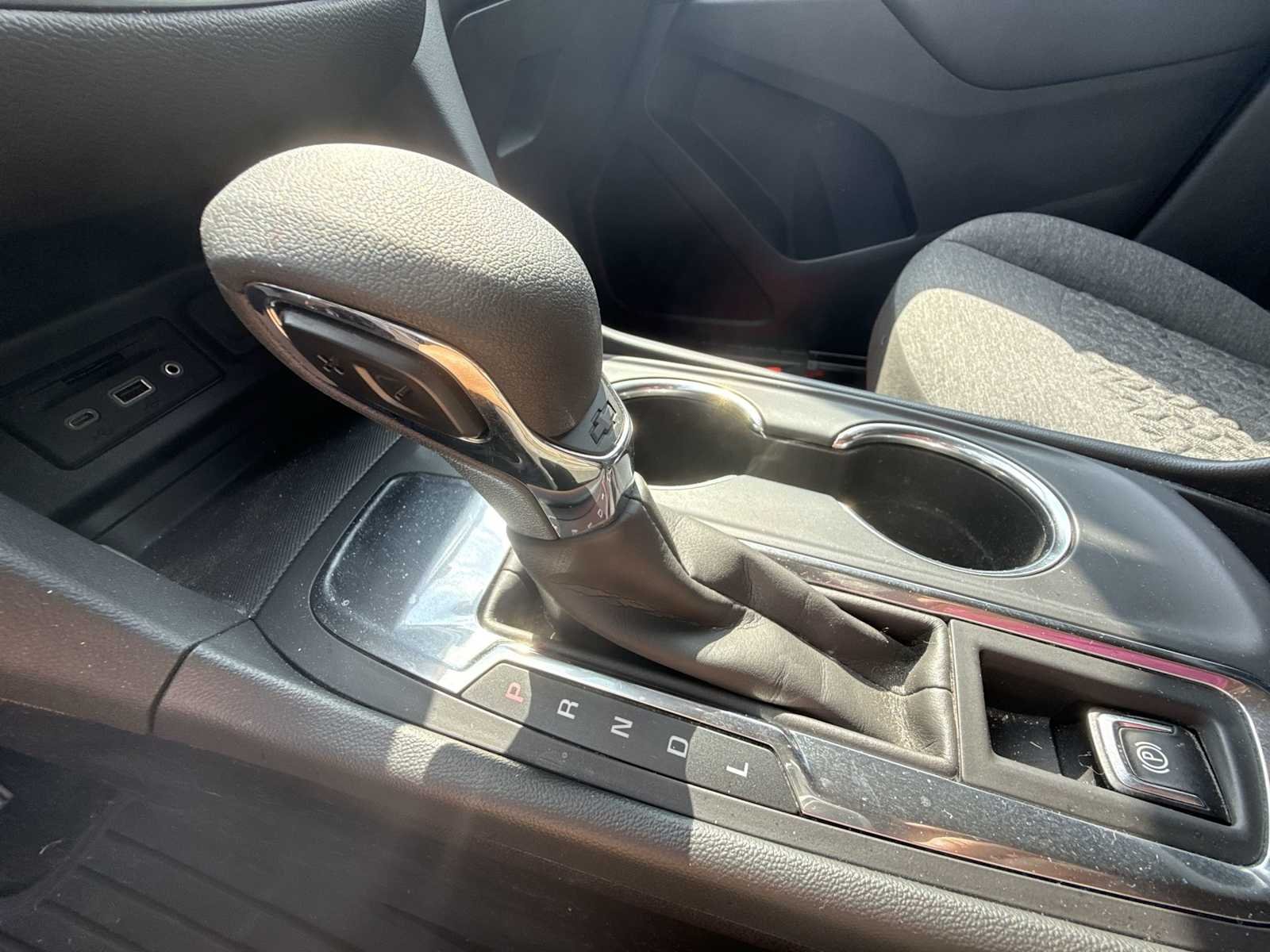 2024 Chevrolet Equinox LT - Photo 15