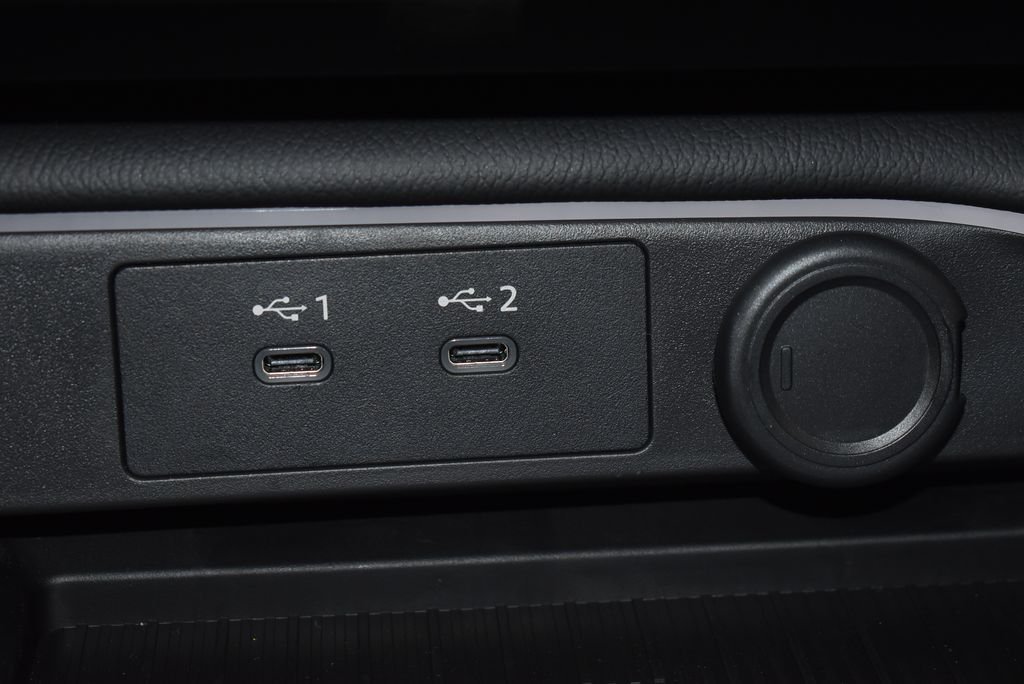2026 Nissan Sentra SR - Photo 19