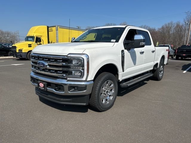 New 2026 Star White Metallic Tri-Coat Ford F-350® Lariat® image 3