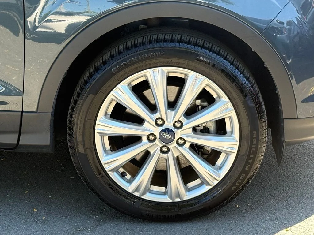 Used 2019 Baltic Sea Green Metallic Ford SEL image 6