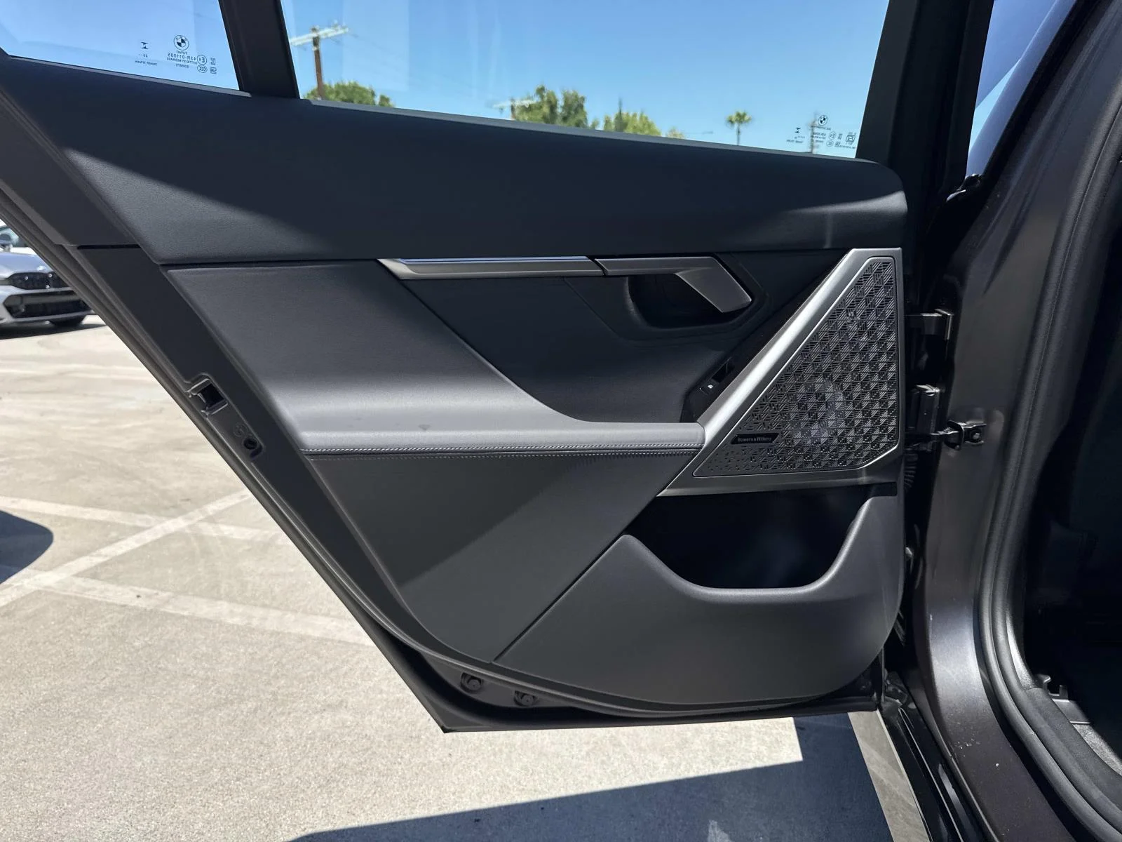 New 2027 Frozen Deep Grey BMW 550e xDrive Sedan image 28