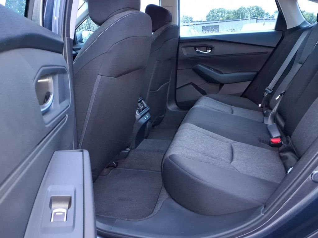 New 2026 Meteorite Gray Metallic Honda LX image 5