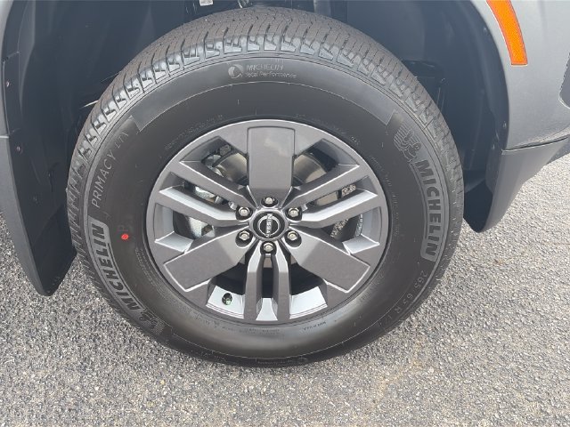 New 2026 Gun Metallic Nissan Crew Cab SV image 10
